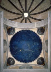 Der Weg der Sonne durch die Sterne in der Nacht des 4. Juli 1442, vom Soffit über dem Altar, ca. 1430